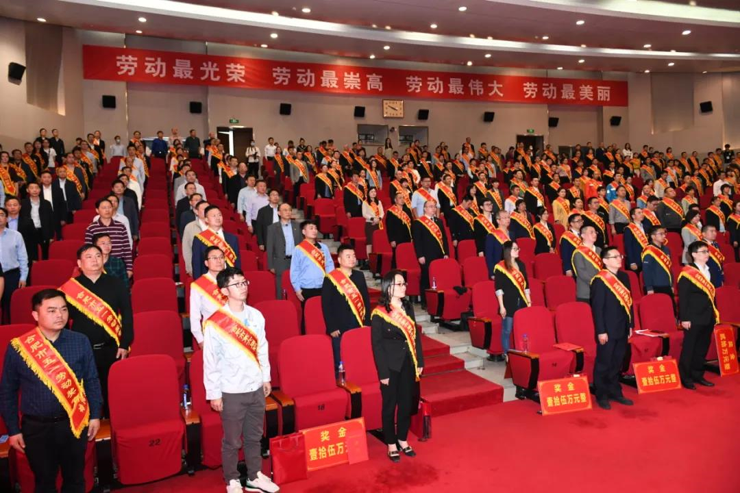 2025新澳门免费原料大全